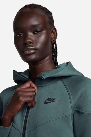 Nike tech fleece hoodie green hot sale