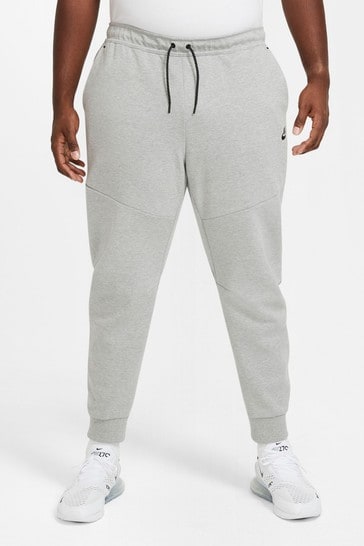 Sportswear tech fleece jogger in grey online