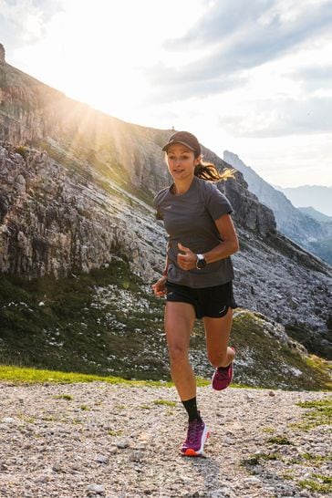 Altra store ultra trail