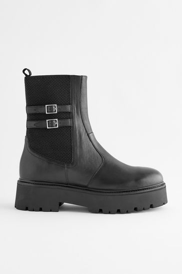 Black platform online chunky boots