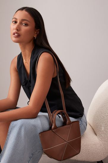 Mini tan bag top