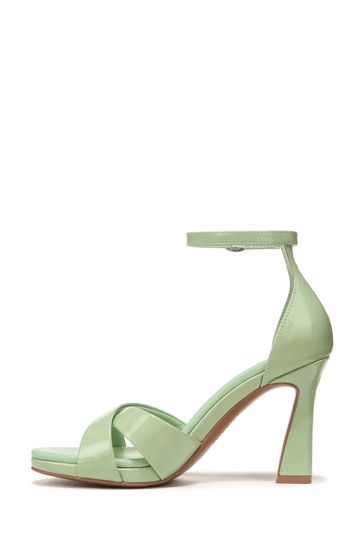 Naturalizer shop sandals heels