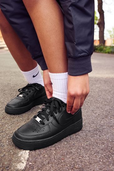 Black air forces girls outlet