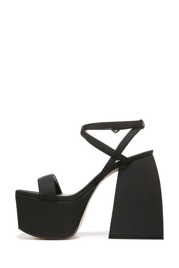 Black strappy sandals platform top