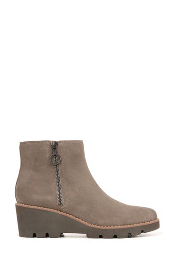 Vionic Hazal Suede Ankle Boots