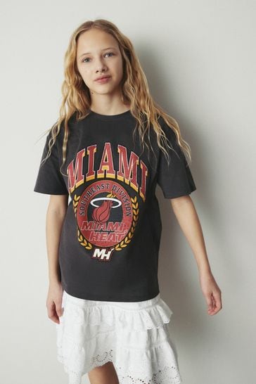 Grey Miami Heat NBA Oversized Graphic T-Shirt (3-16yrs)