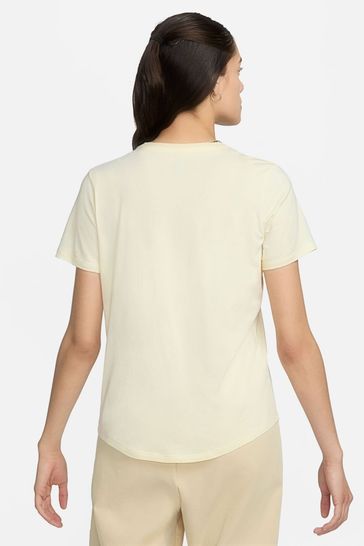 Nike beige shirt new arrivals
