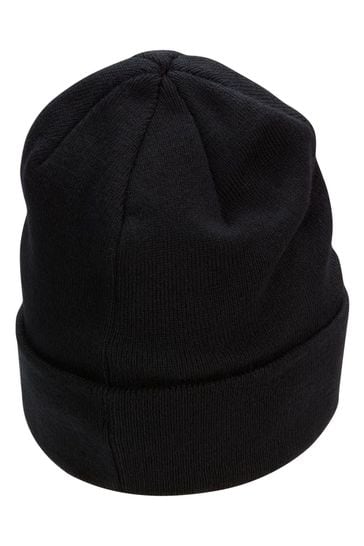 Nike swoosh beanie online black