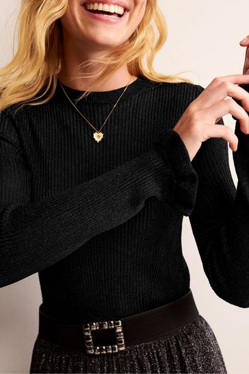 Party knitwear shop