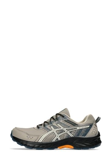 Who sells clearance asics trainers