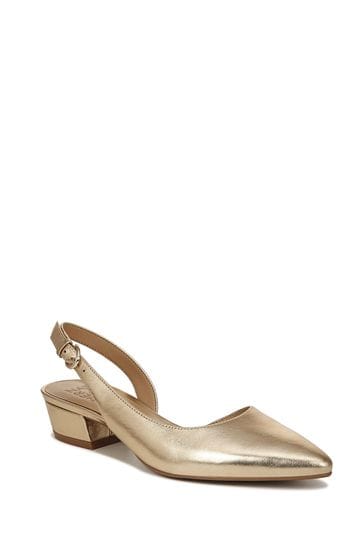 Naturalizer slingback 2025 pump