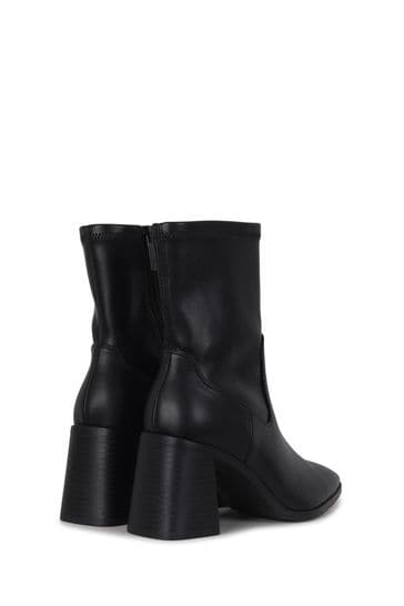 Black 2025 stacked heels