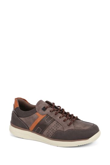 Pavers trainers top wide fit
