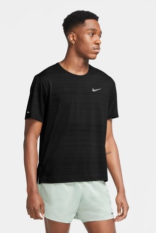 Nike camiseta negra Dri-FIT Miler Running