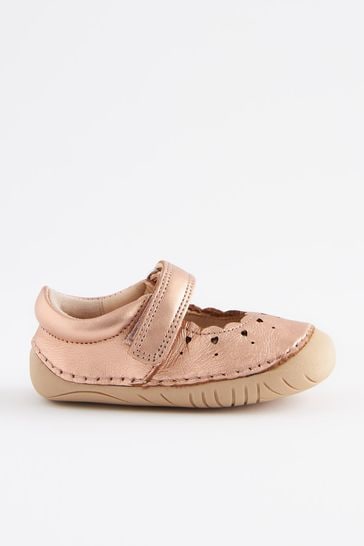 4.5 f shoes hotsell