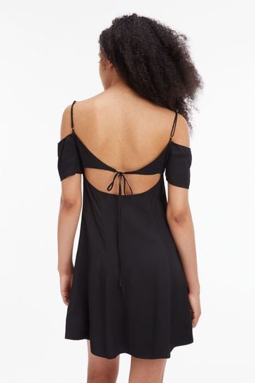 Calvin klein off on sale shoulder black dress