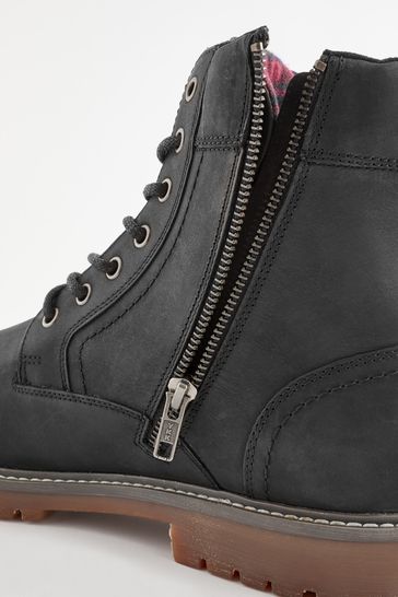 Leather work store boots near me