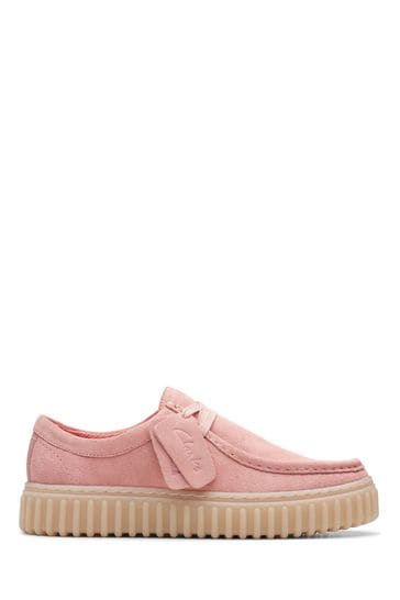 Clarks pink on sale suede shoes