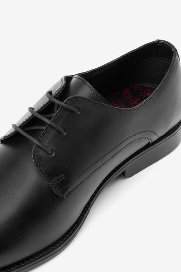 Leather lace clearance up derby shoes