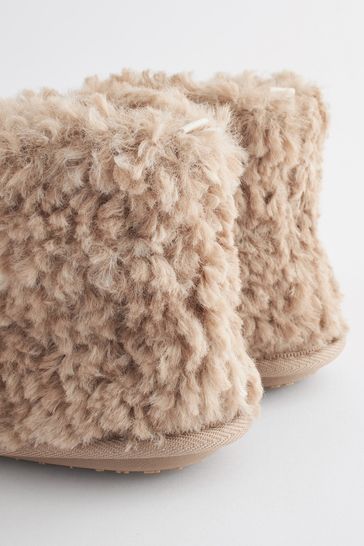 Cosy shop boot slippers
