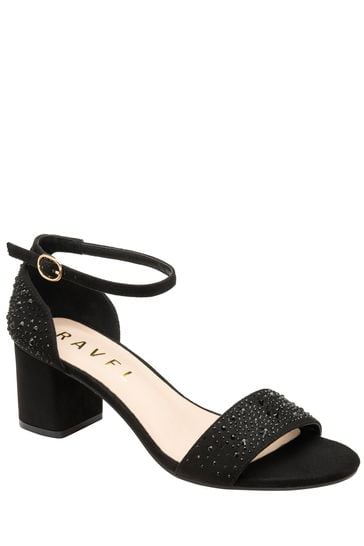 Black strap 2025 block heels