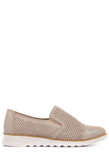 Pavers discount womens shoes
