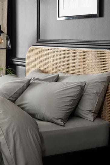 Juego de 2 fundas de almohada en color gris 100% algodón egipcio con trama de 200 hilos de Collection Luxe