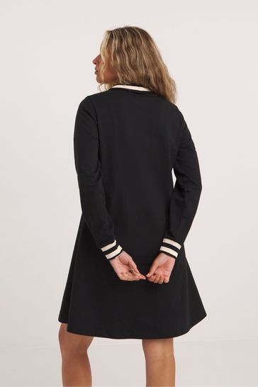 Black sweater dress top with white collar