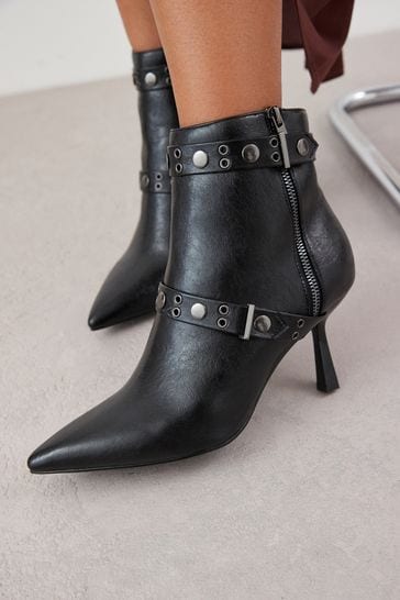 Black studded heel online boots