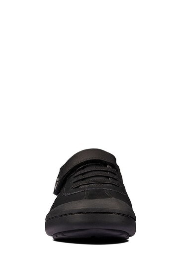 Clarks Rock Pass Kid Leather Shoes in Black Standard Fit Size 1/½