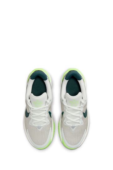Nike star runner reflective sales