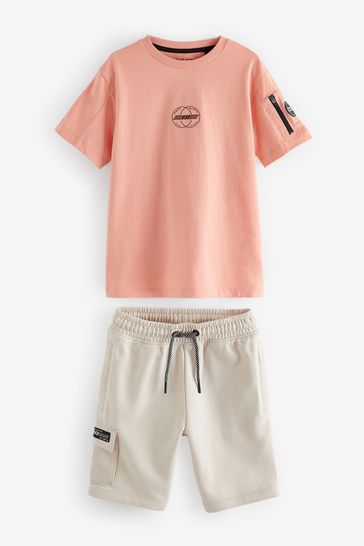 Conjunto de camiseta y pantalones cortos color coral y color piedra (3-16años)