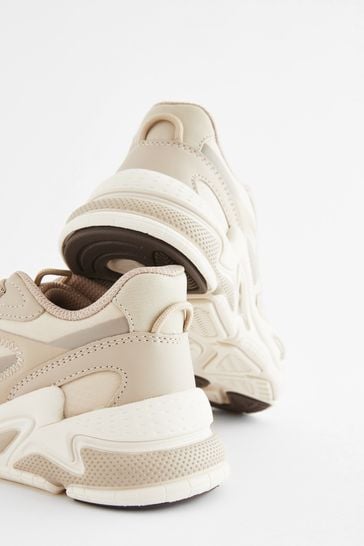 Trendy trainers store