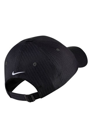black nike golf cap