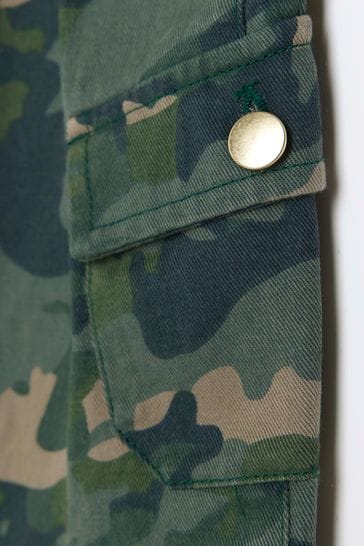 Camouflage skirt river top island