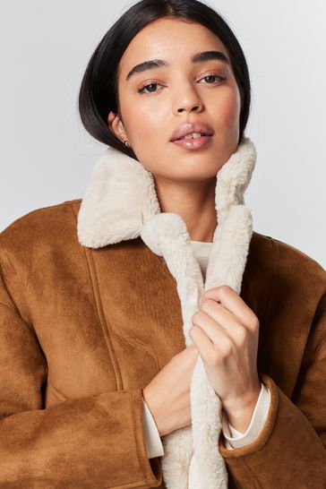 Tan faux 2025 shearling jacket