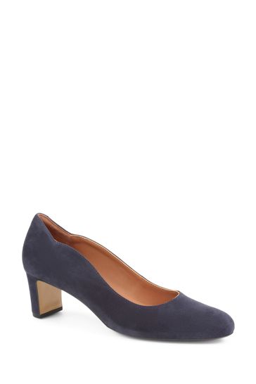 Jones court shoes outlet