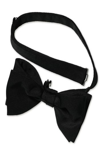 Charles Tyrwhitt Black Barathea Ready-Tied Silk Bow Tie