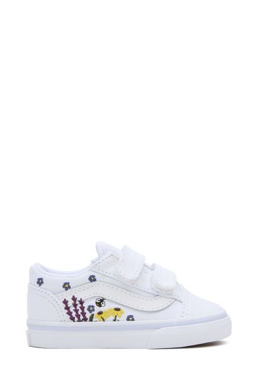 Buy Vans Girls Old Skool V Trainers from Next Croatia