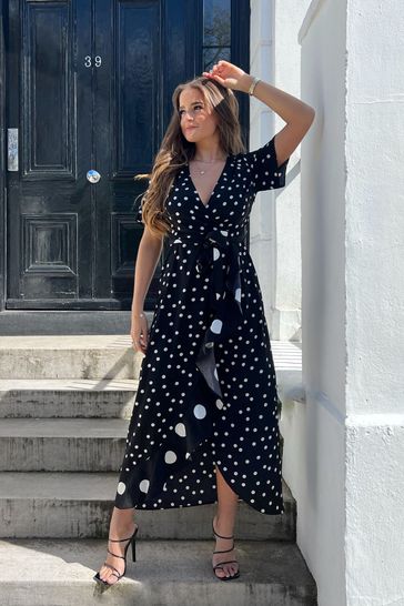 Girl In Mind Black/White Farren Wrap Maxi Dress