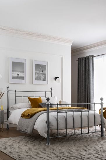 King size metal bed outlet frame near me