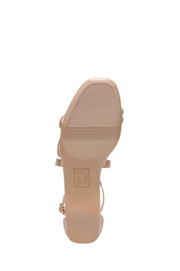 Naturalizer deals maya sandal