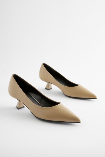 Kitten heel court shoes wide fit deals