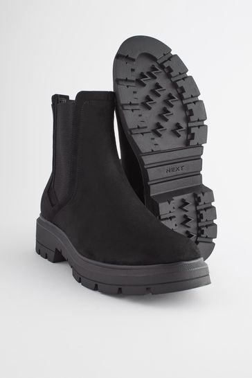 Black pull hot sale on ankle boots
