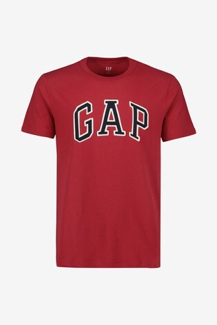 gap red t shirt