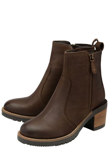Cleated sole ankle boots cheap