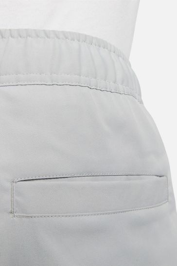 Nike woven hotsell tapered pants