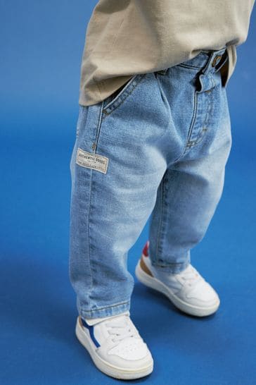 Denim sales goods jeans