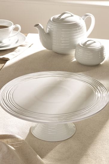 Next cake stands 2025