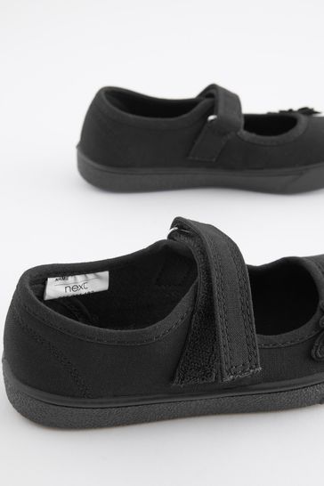 Black plimsolls size 6 deals